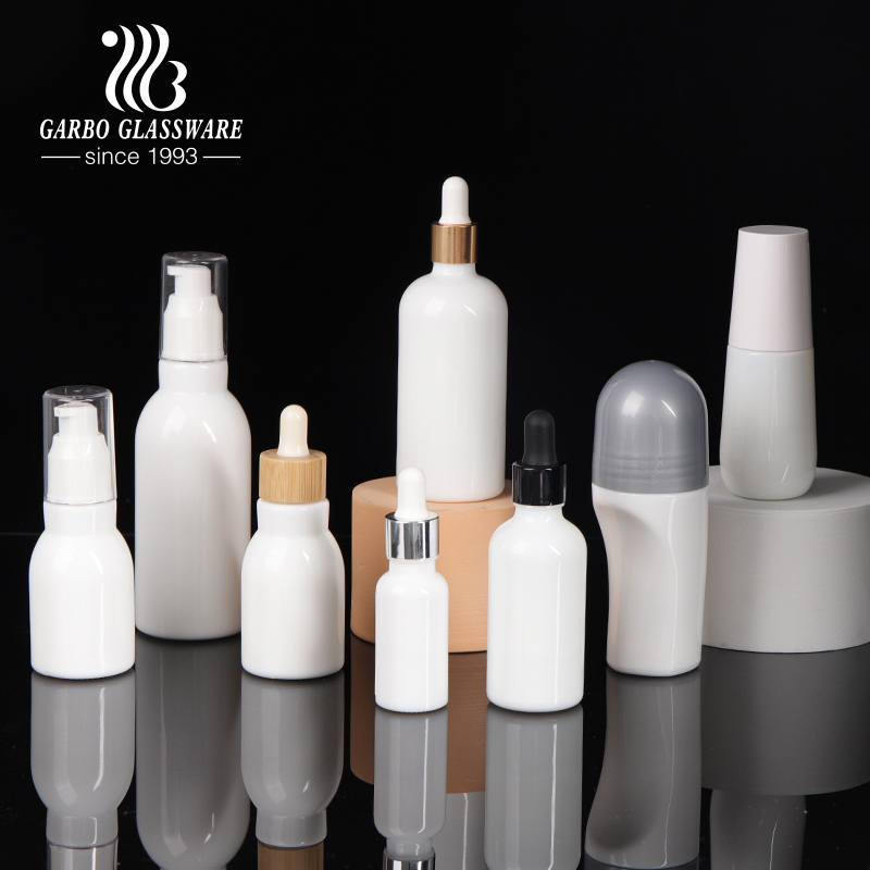 80ml opal glass cosmetic bottle with plastic lid