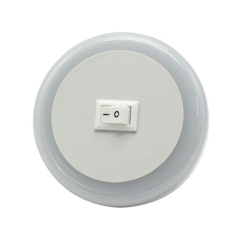 Night light with switch