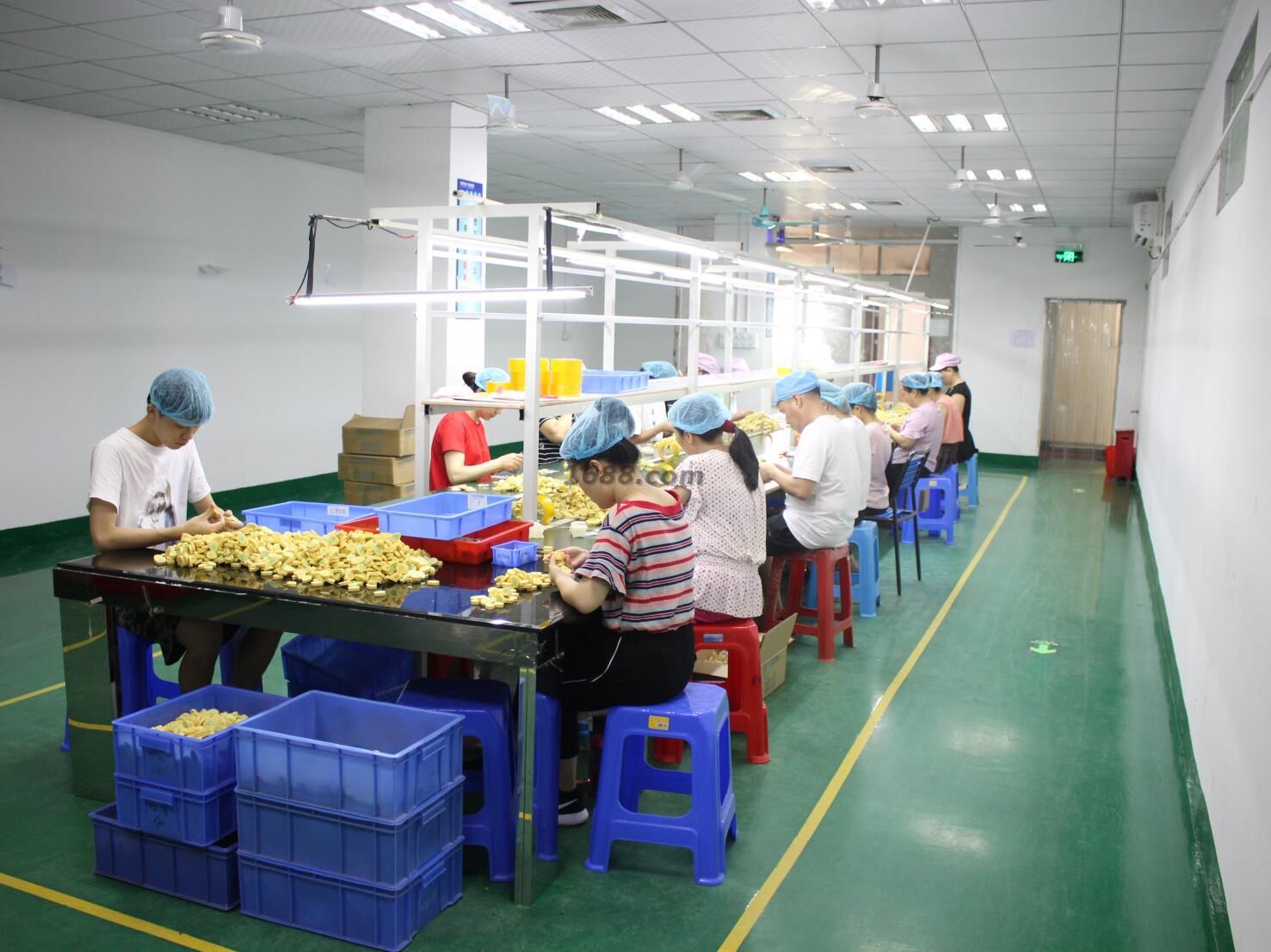 Harbin Yuanli Jia Trading Co., Ltd. – Colored pencils 1