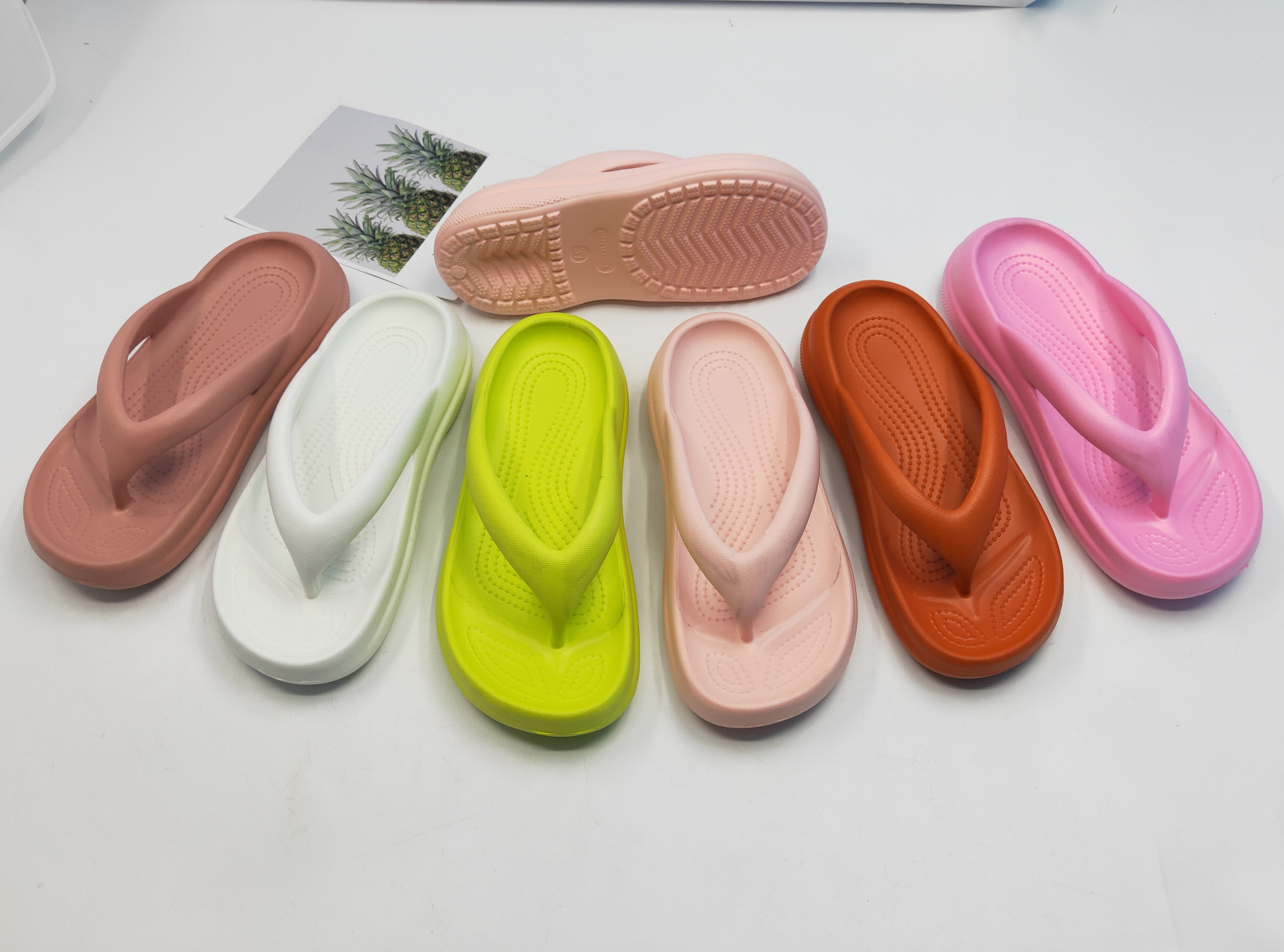 women's flip flops beach slippers