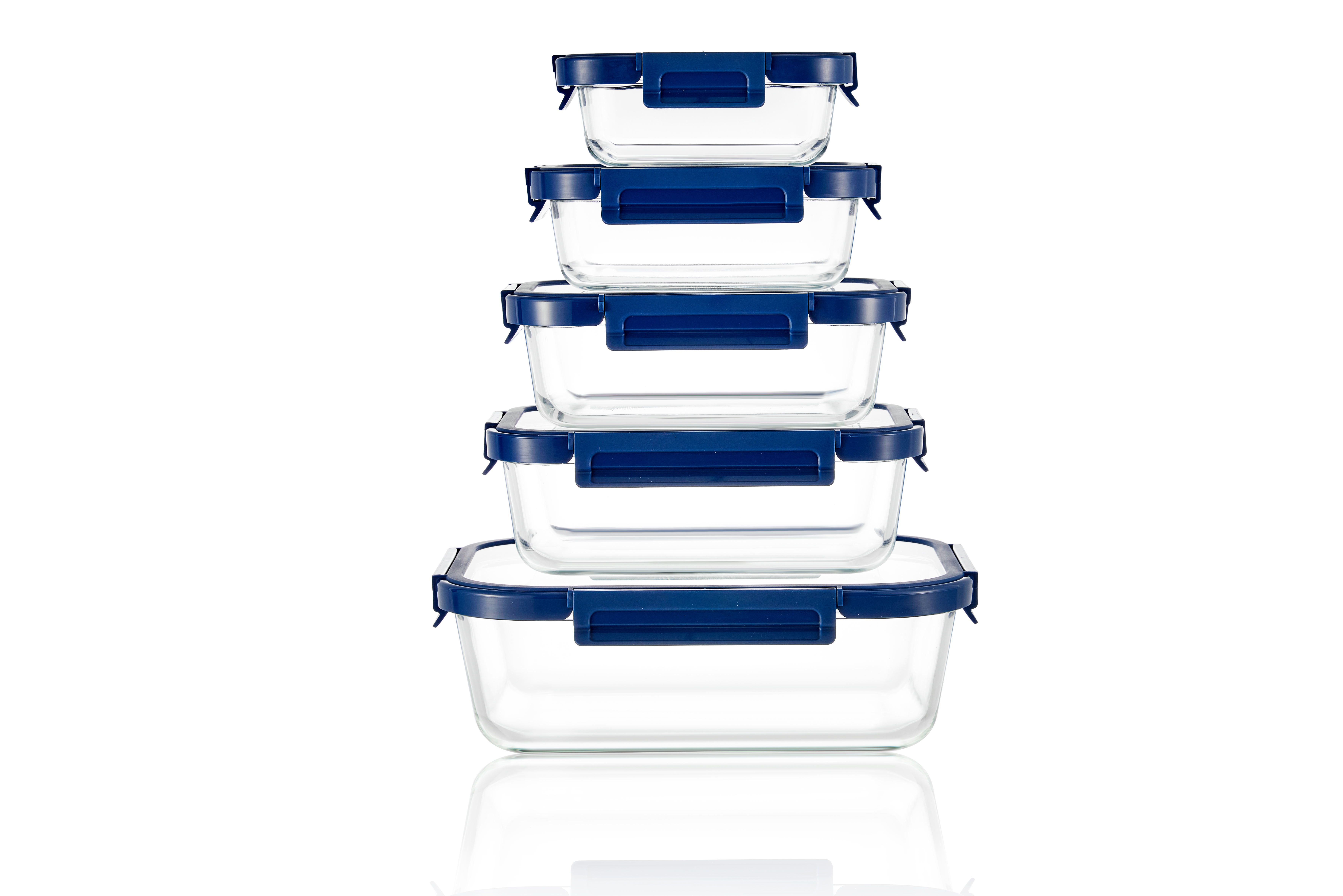 Pyrex glass food storage container with glass lid