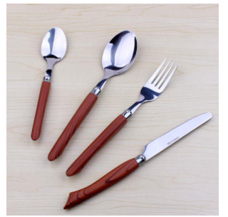 Plastic handle cutlery set