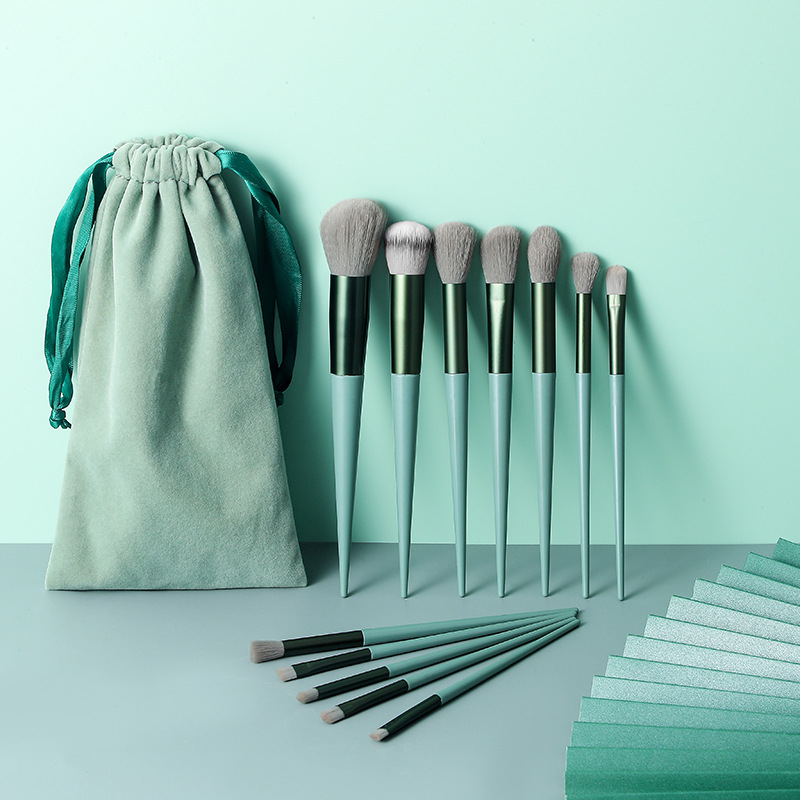 4 seasons green matcha green 13pcs eye shadow cheeks lip brush Loose powder makeup brush set