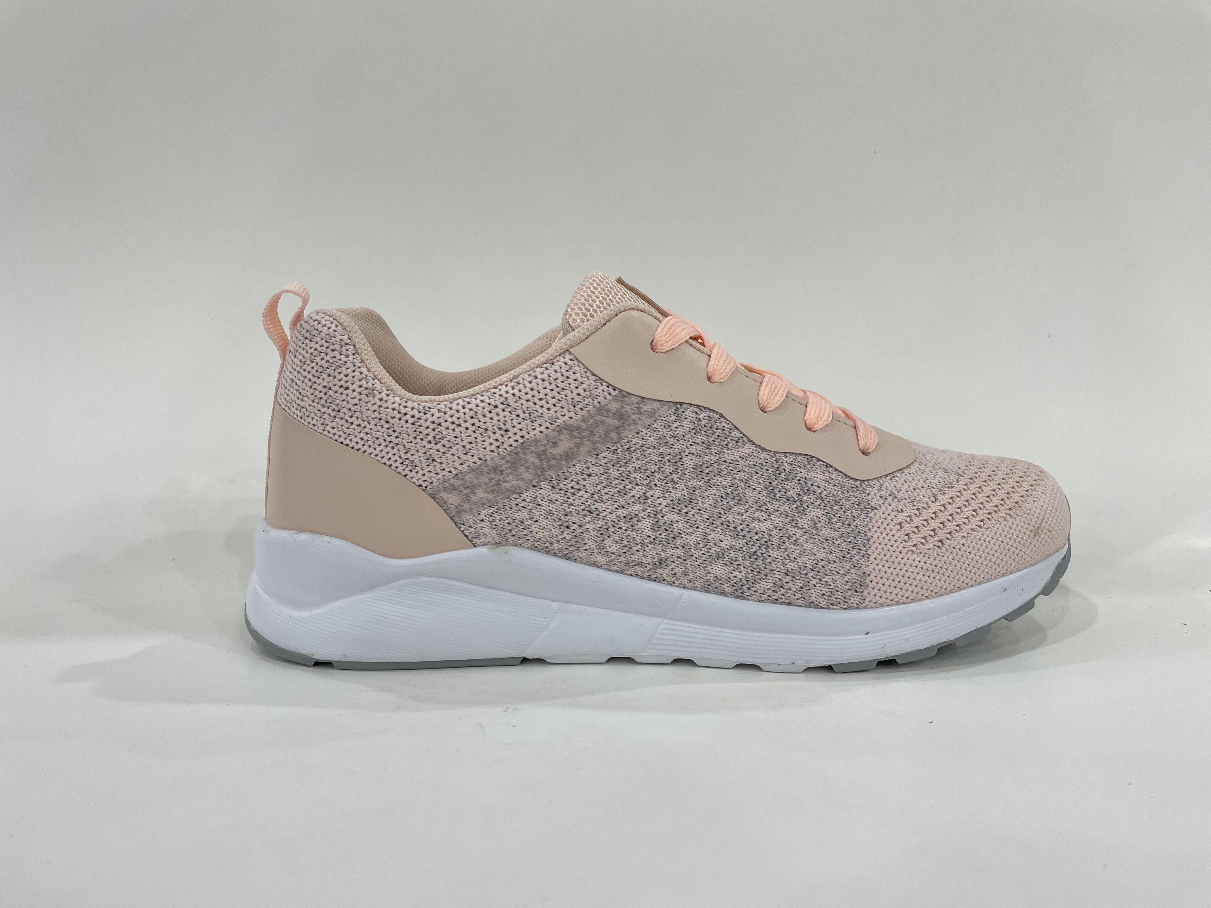 Sport shoe