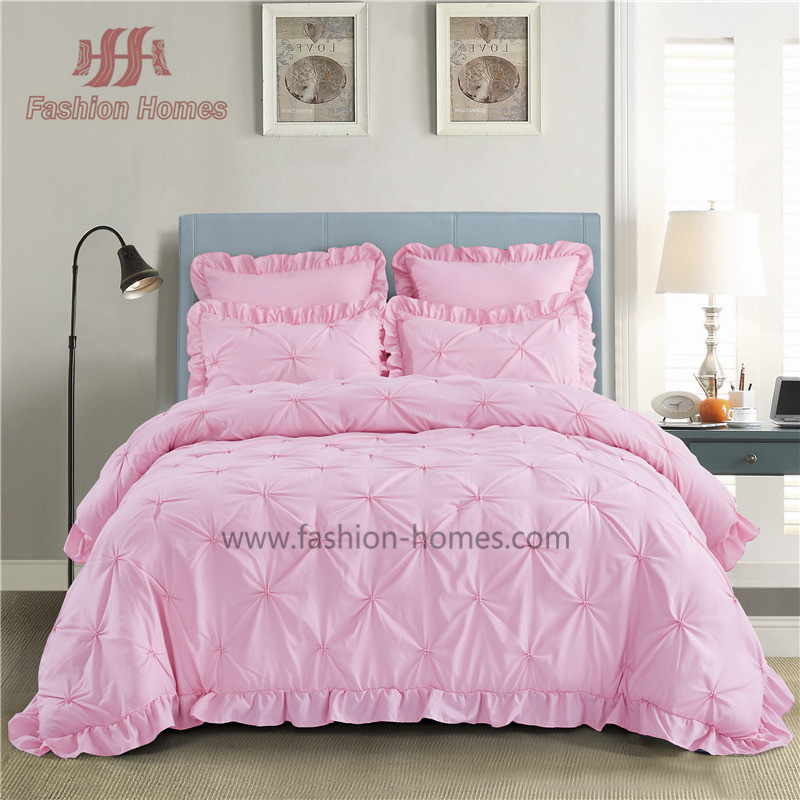 Pinch Pleat Comforter Sets pink with Ruffle