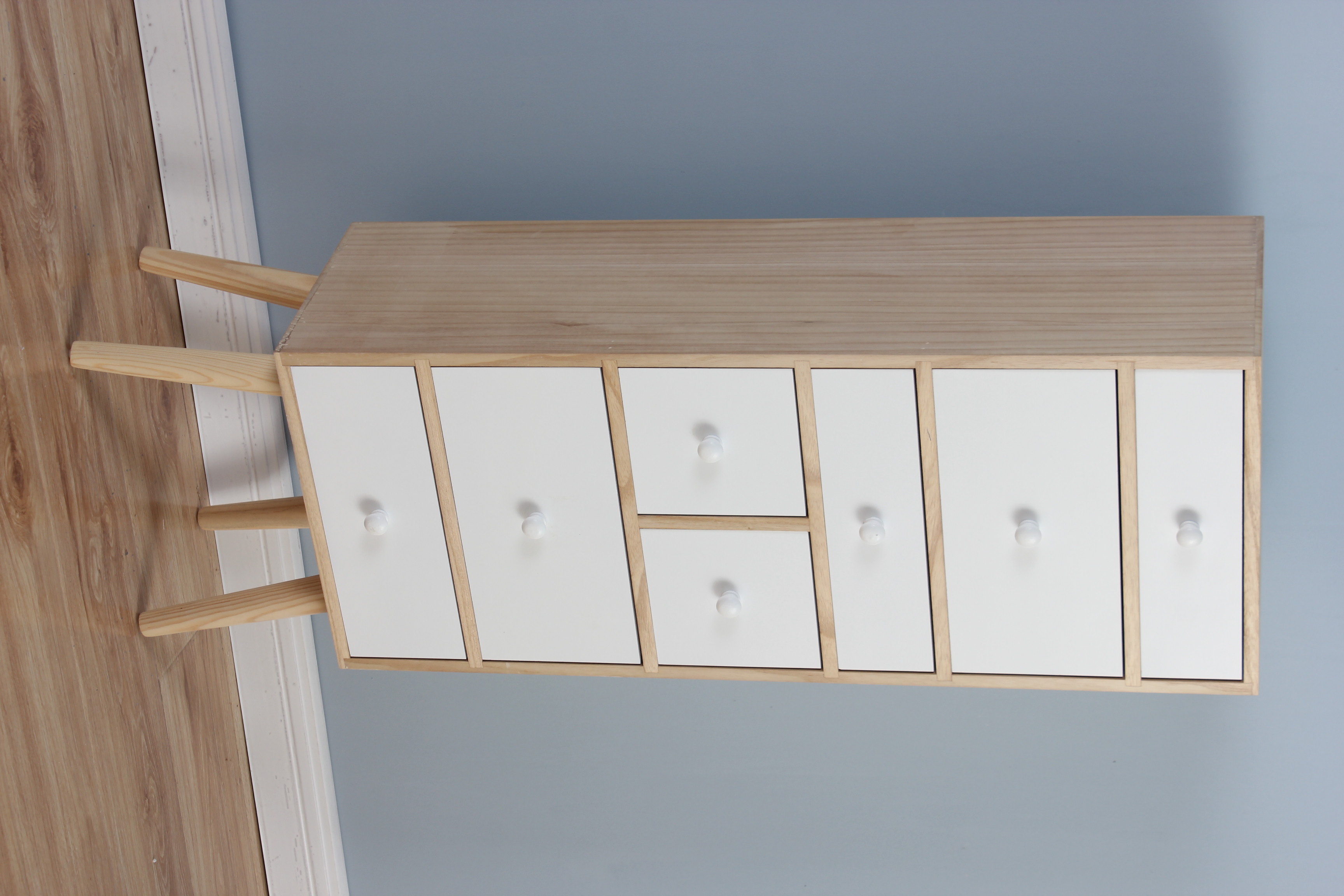 Wooden cabinet with 6 drawers