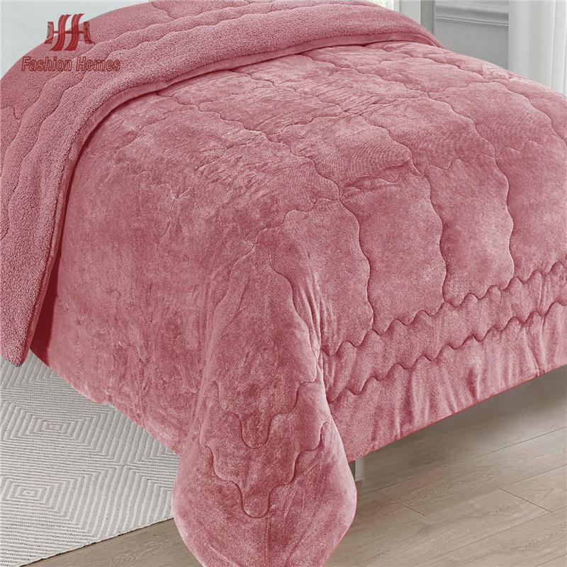 Dutch Velvet with Square Pattern Comforter