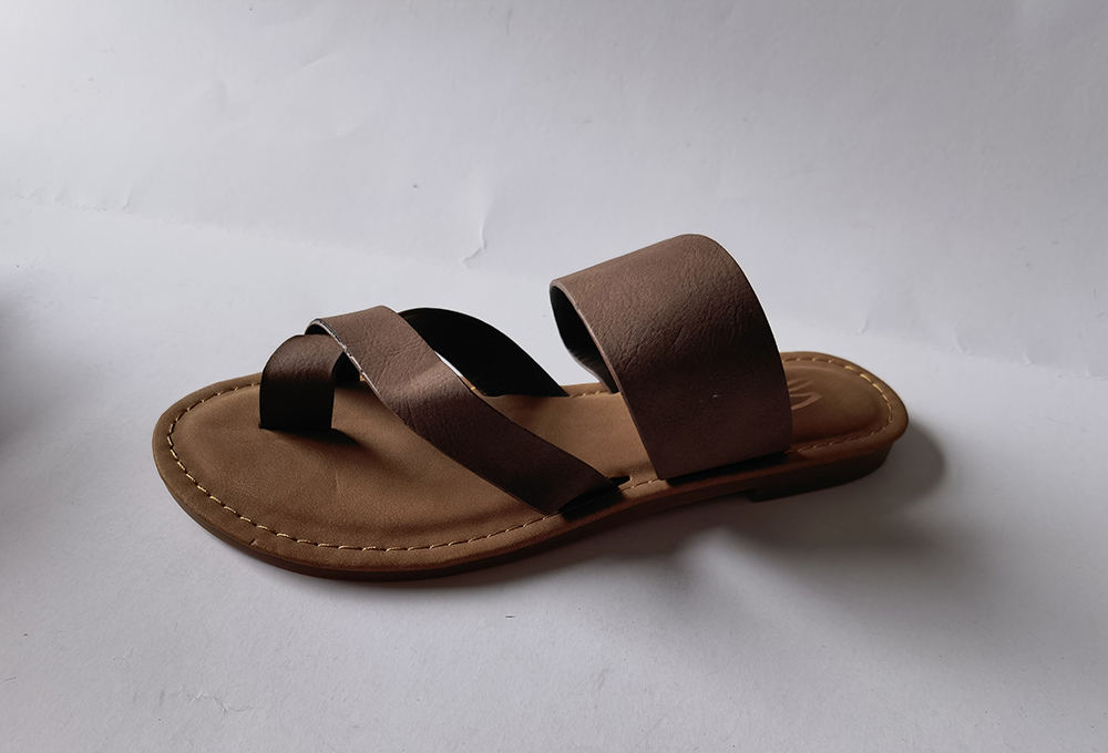Ladies summer casual slippers