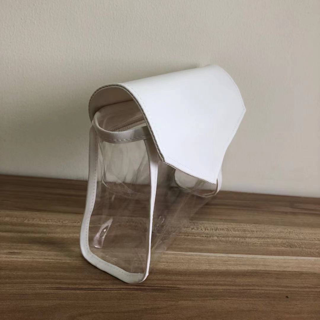 Cosmetic bag