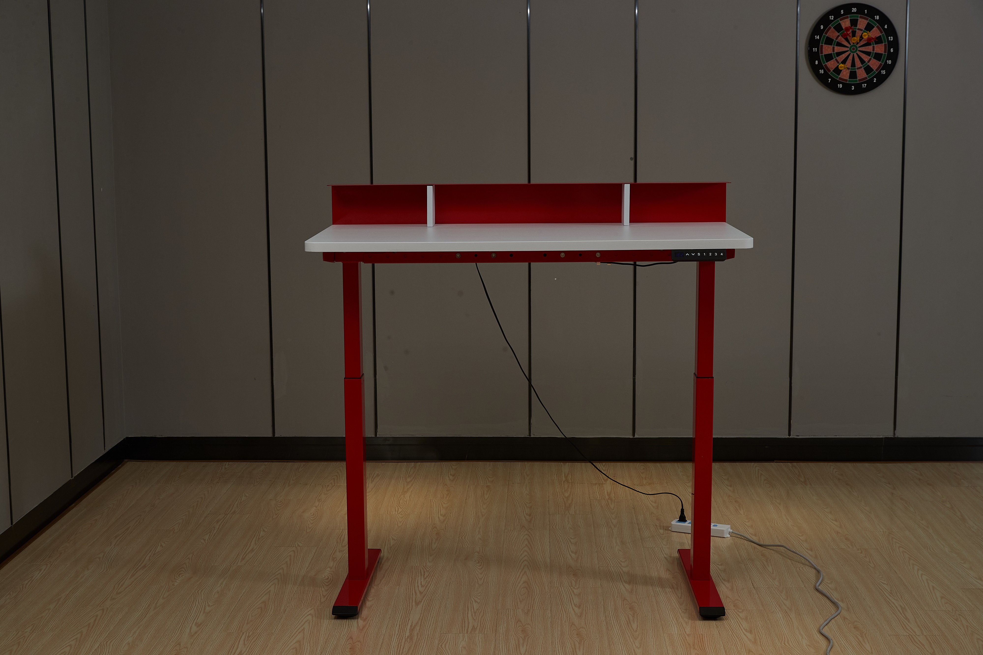 Electric lifting table/desk