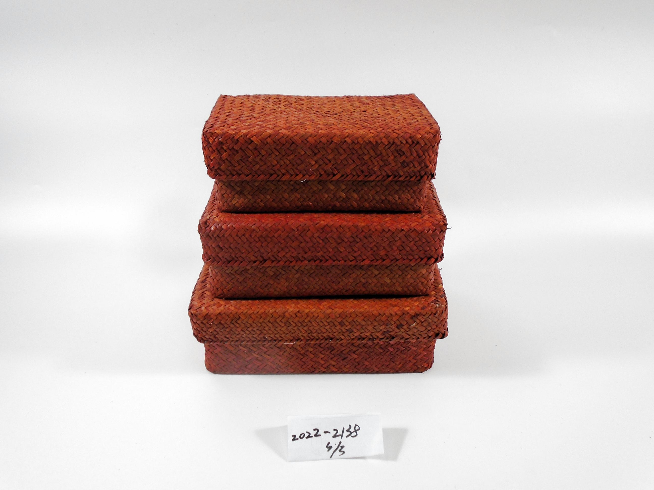 Seagrass basket