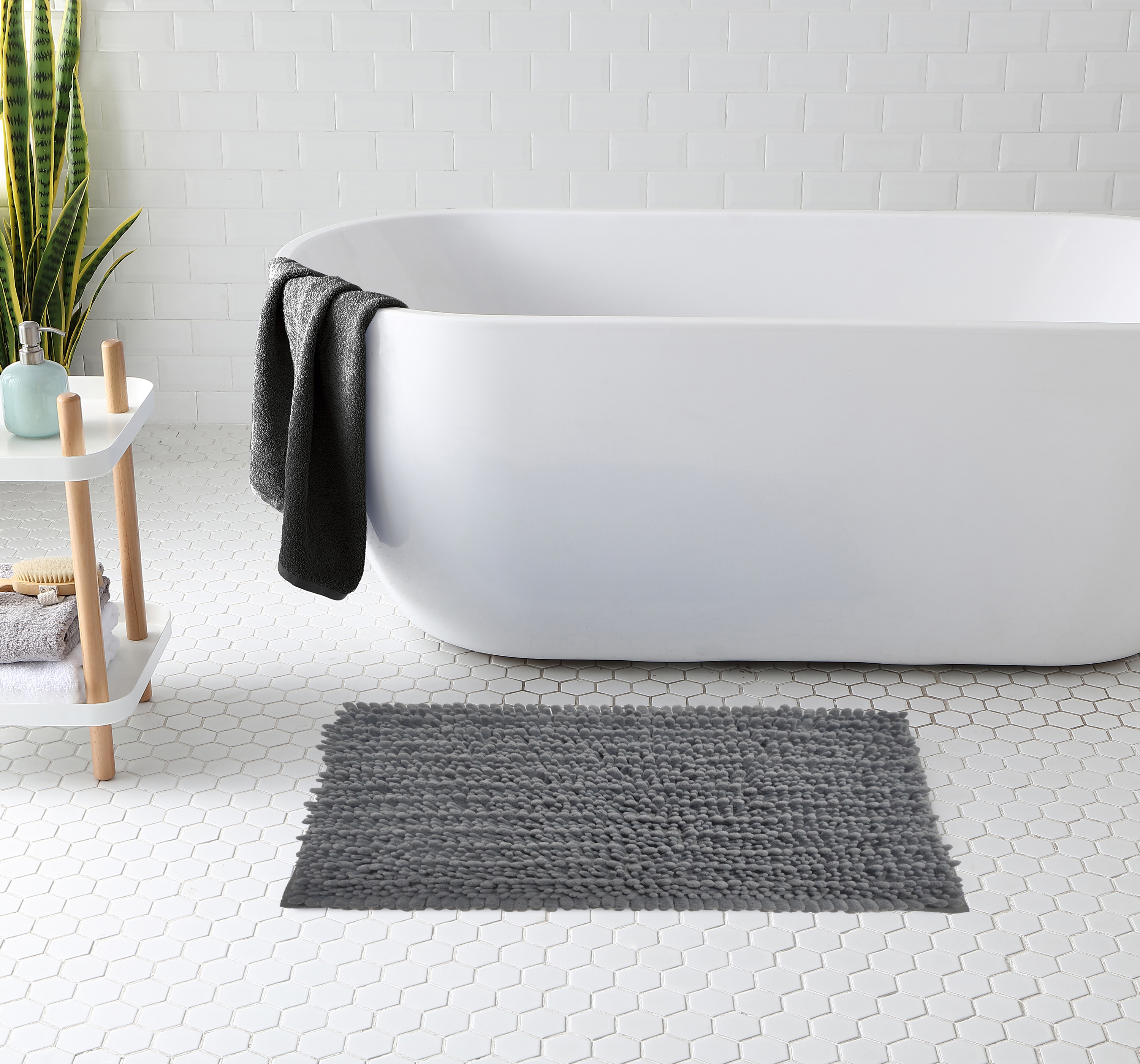 Matte solid color chenille mat
