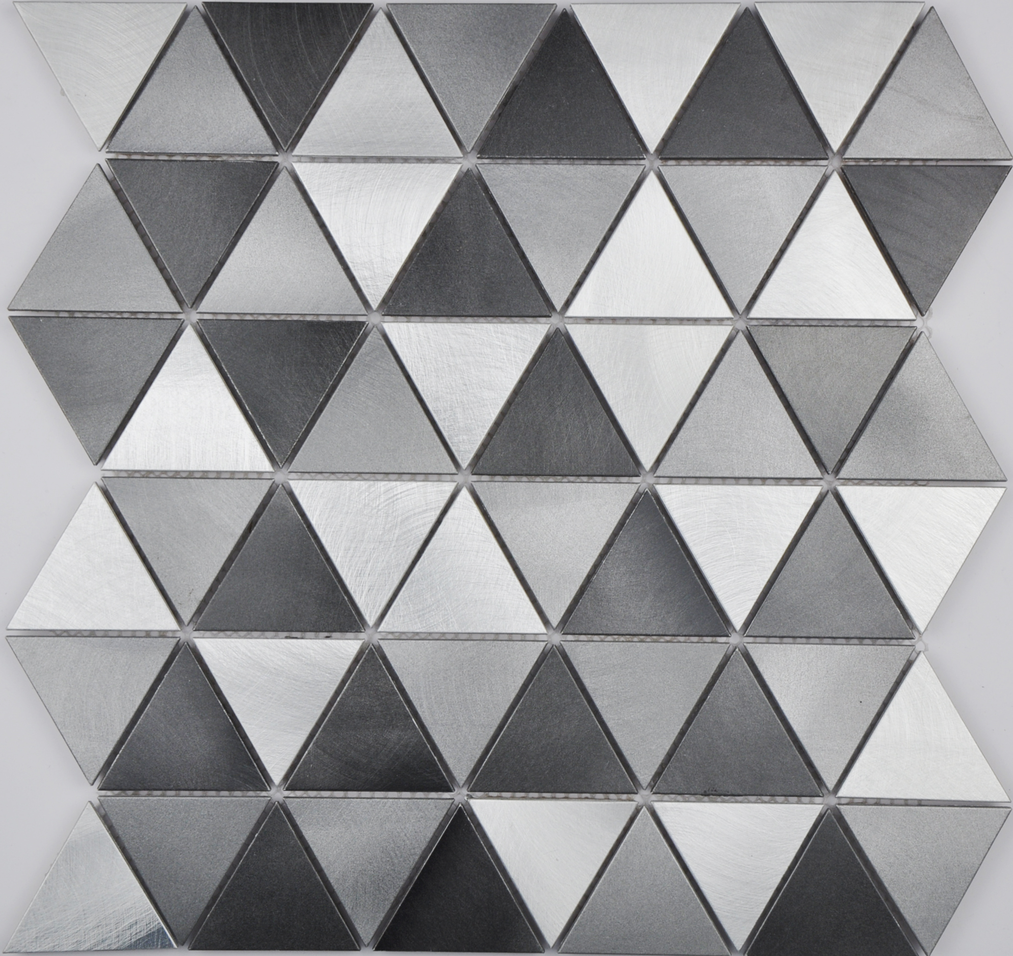 Modern Triangle Shape Brushed Aluminum Mosaic Tiles for Big Wall Decoration