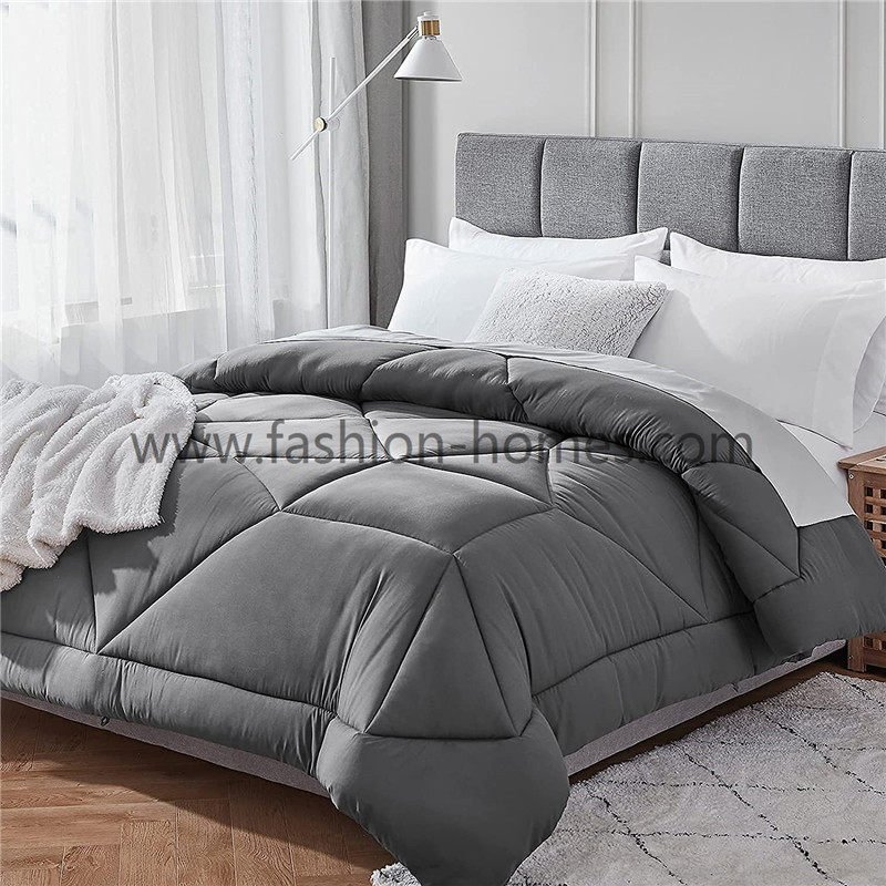 Triangle Pattern Microfiber Comforter