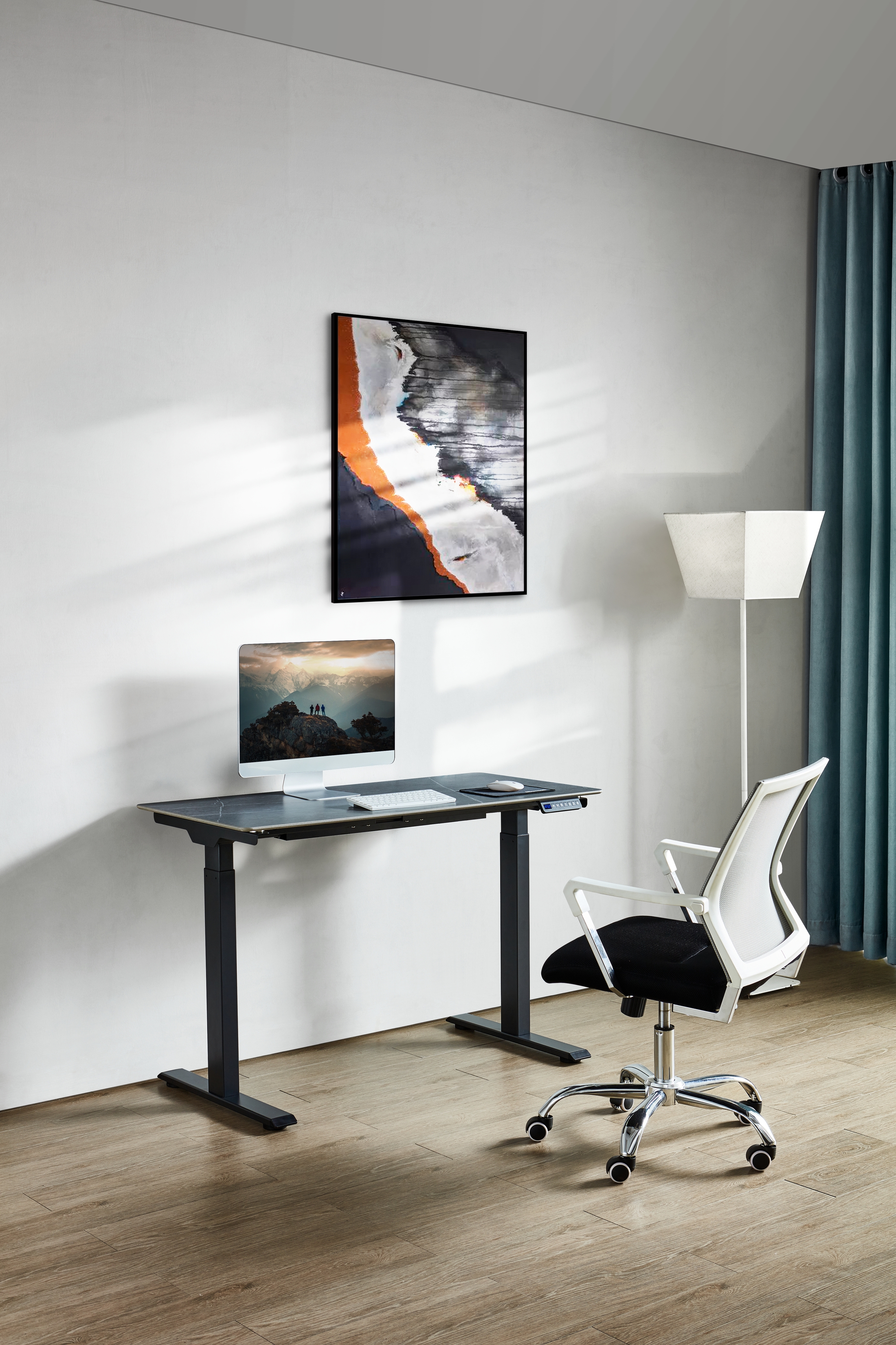 Electric lifting table/desk