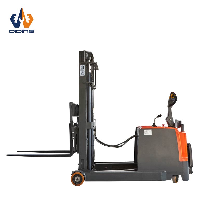 Electric Reach Truck