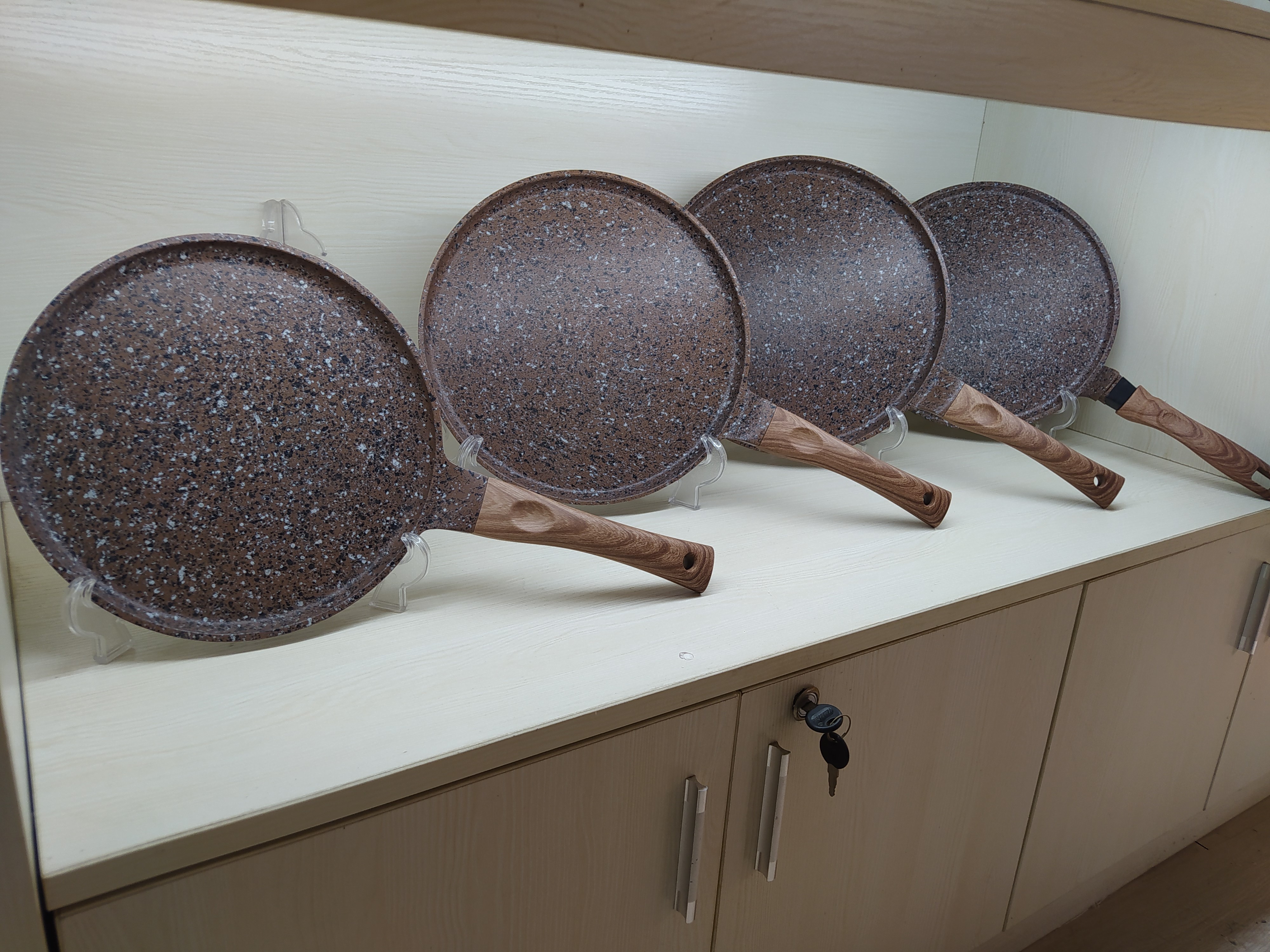 non stick fry pan,grill Pan, die cast aluminum pan,pizza pan