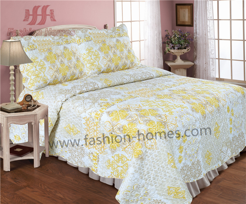 Newly polyester printed quilt set