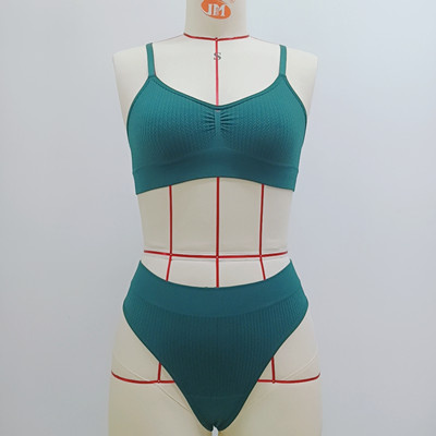 Fashion seamless bra