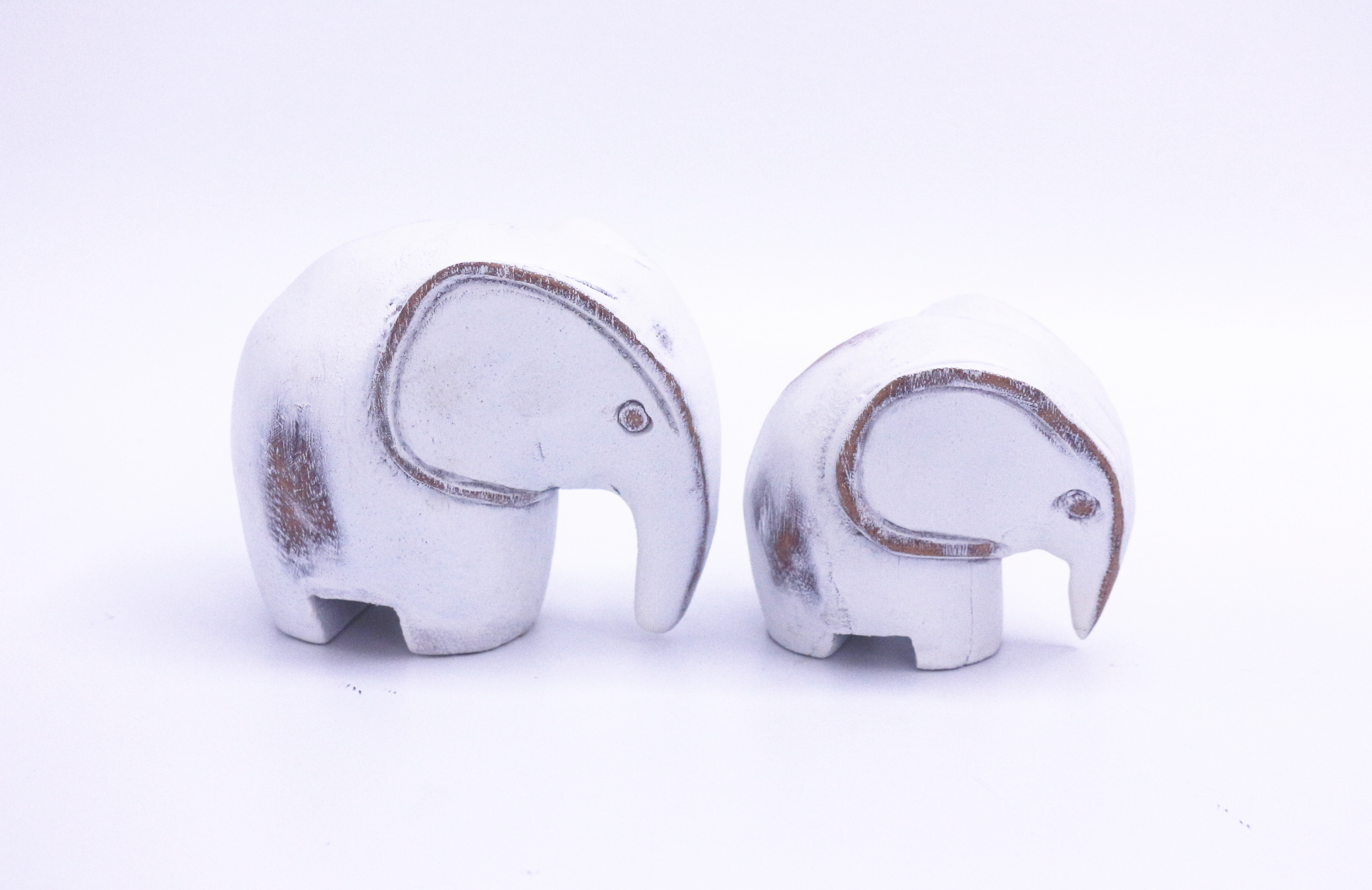 Resin furnishing articles