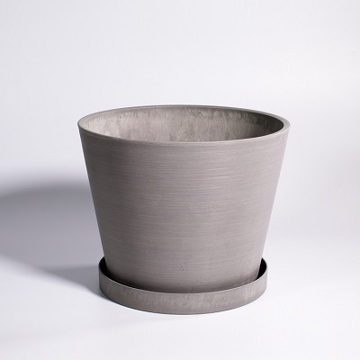 plastic plant pot