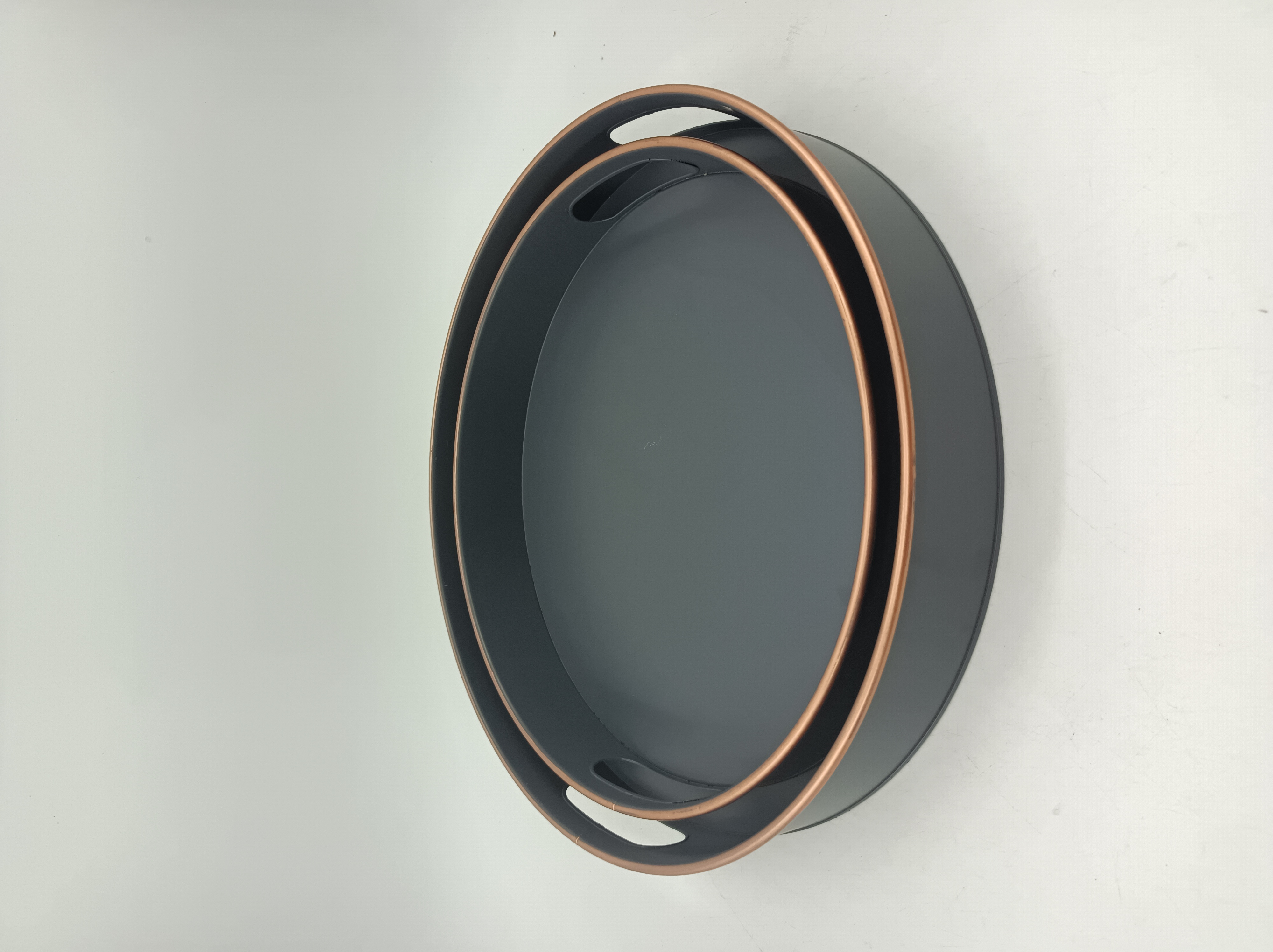 Metal tray