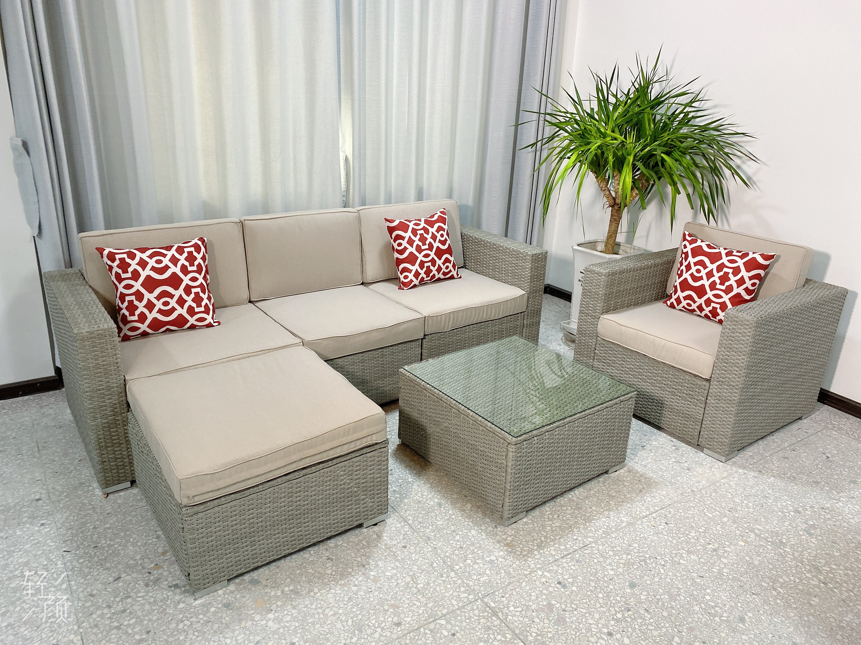 Outdoor sofa set