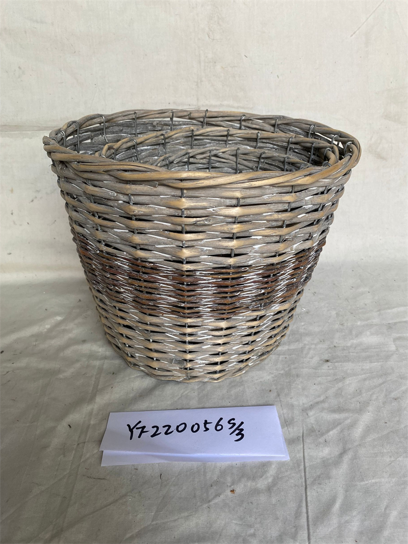 YF220056 S/3