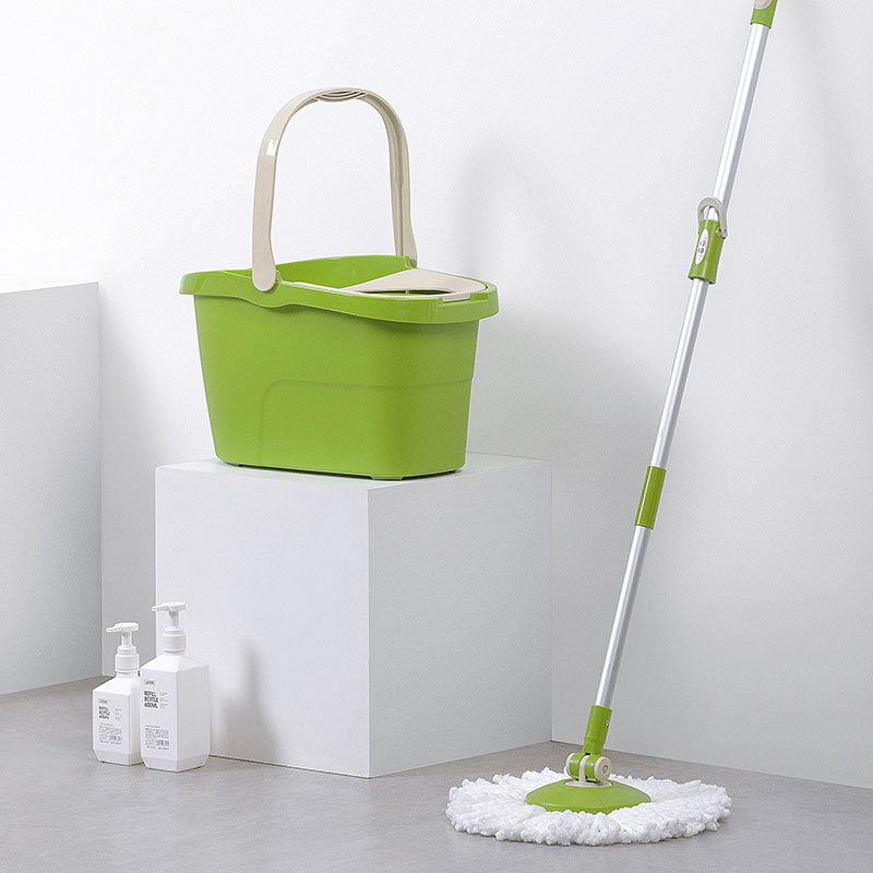 2 in 1 spinning mop & fast speed self-wringing bucket for easy cleaning