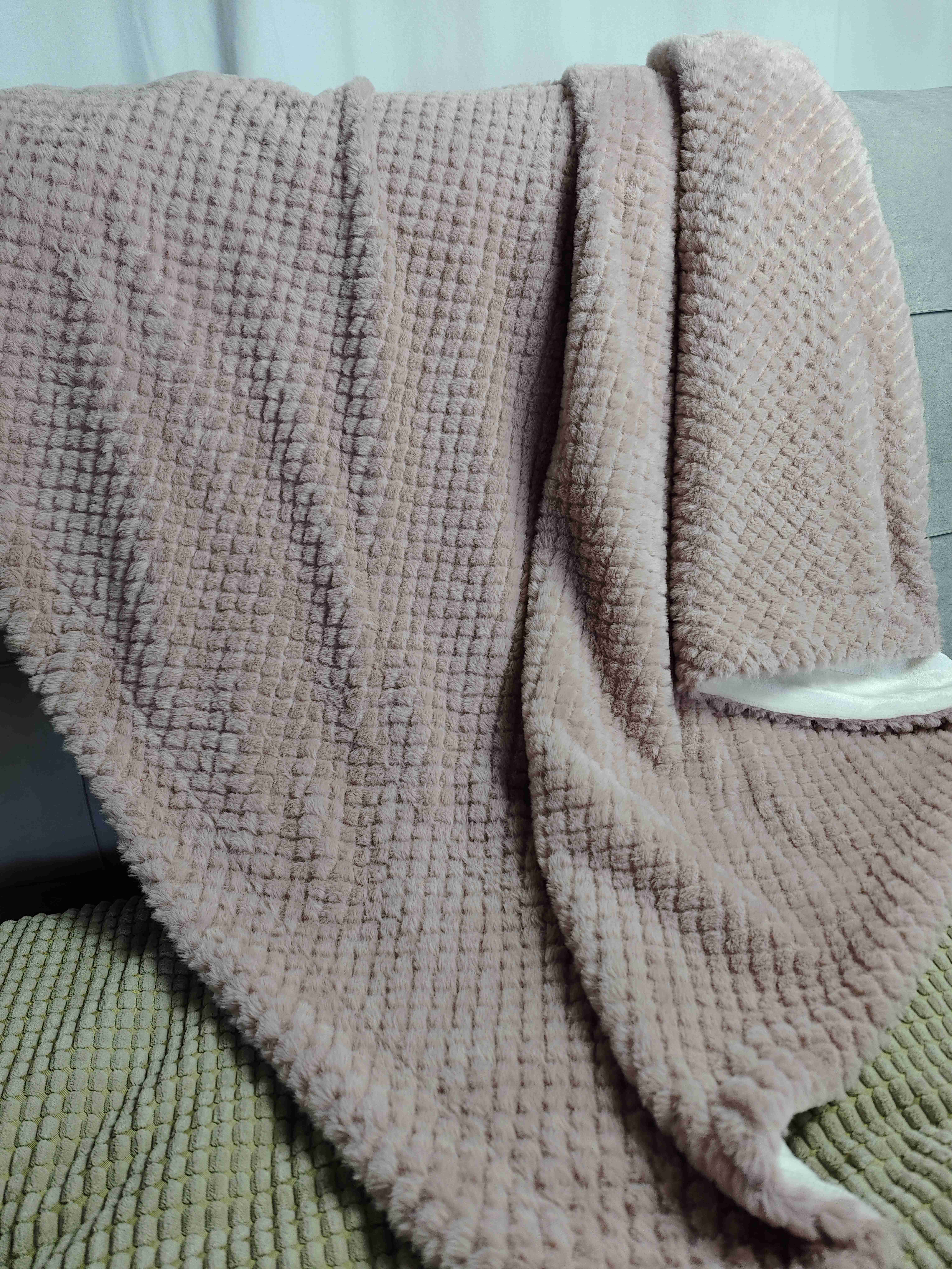 Fake Rabbit Fur Blanket