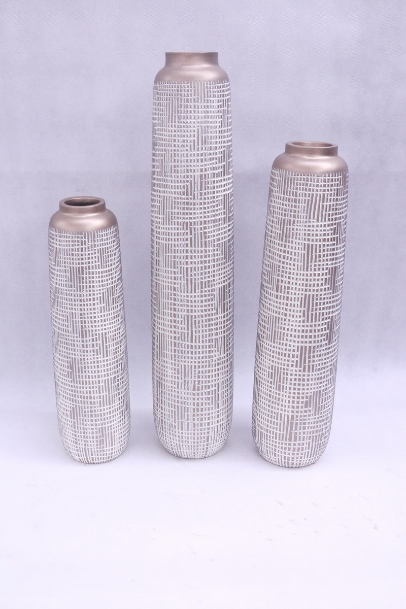 Polyresin vase