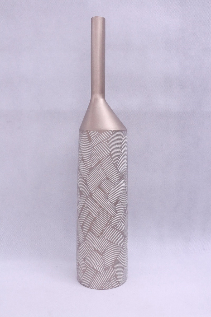 polyresin vase