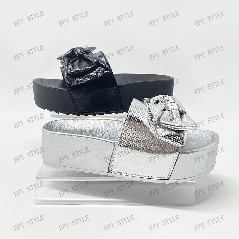 Lady PVC Slide