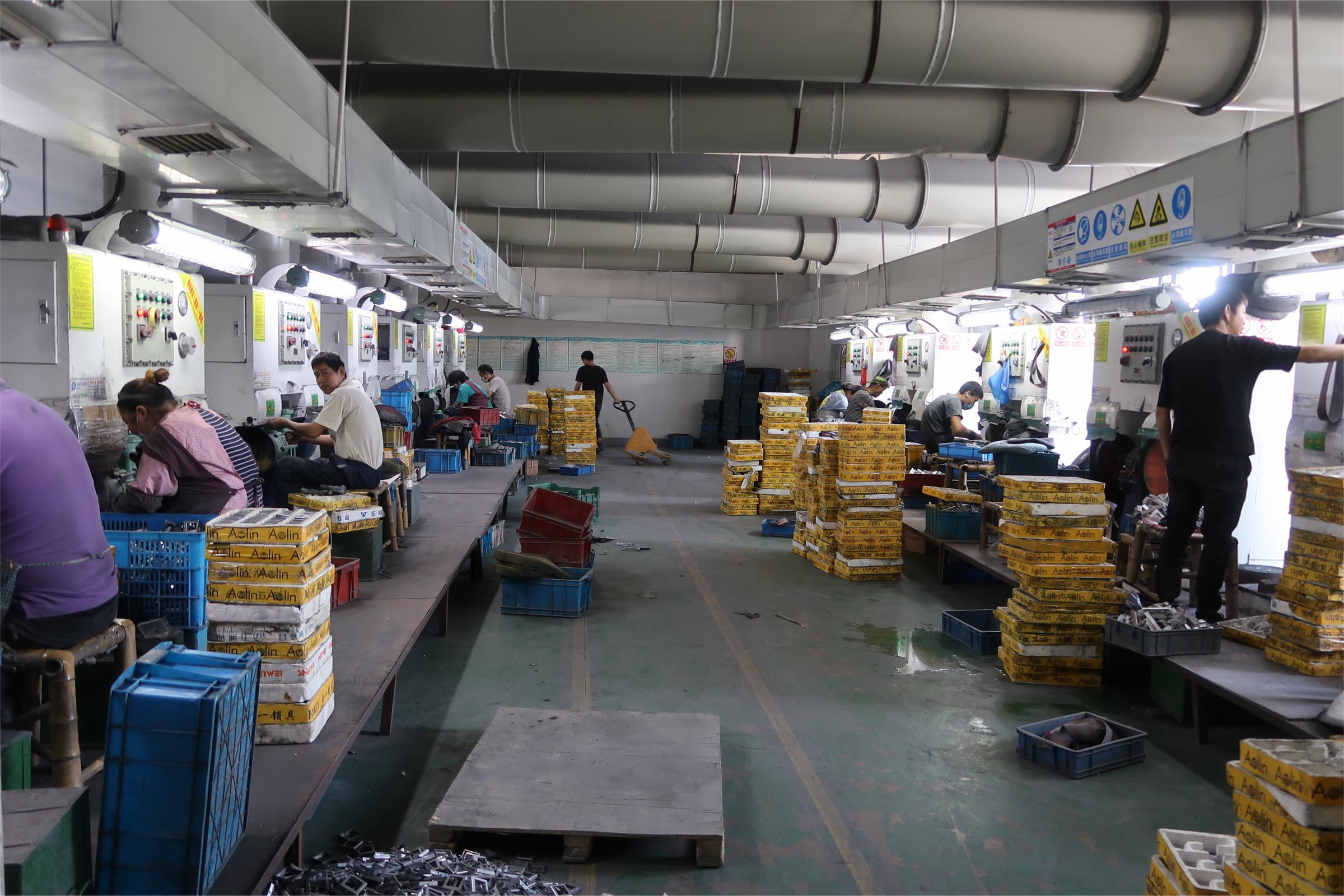 Rui'an Honghang Metal Co., Ltd. – clavo de hierro 2