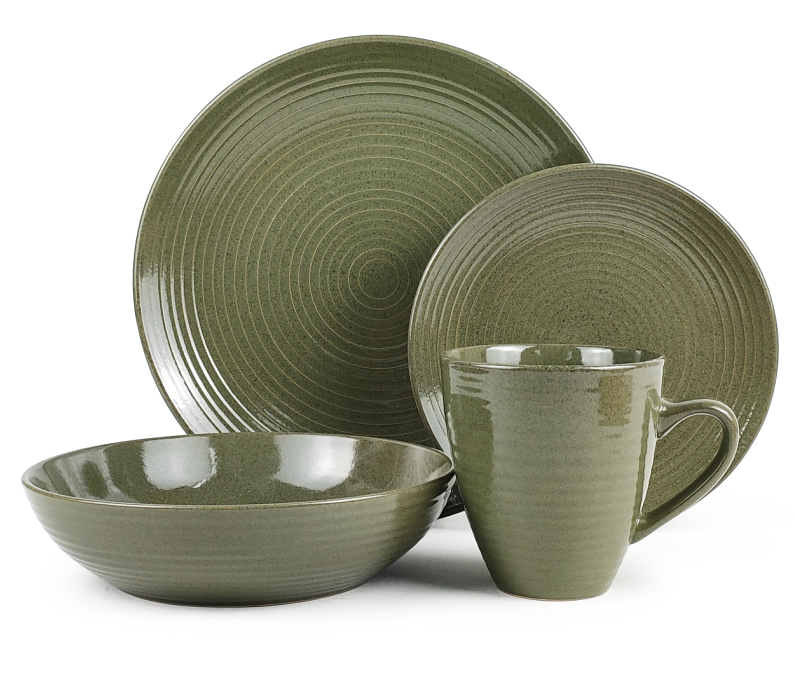 dinnerware set