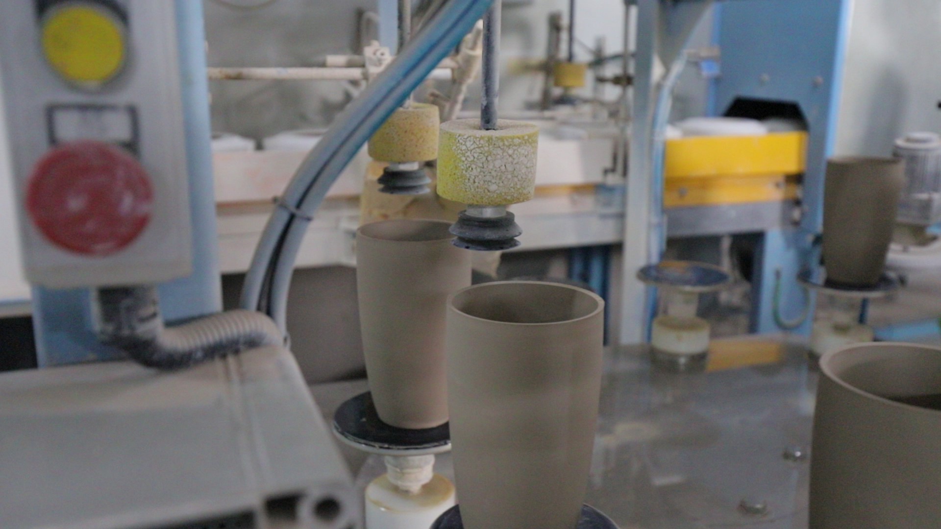 Liling Huarui Ceramic Co., Ltd. – porcelain basins 2