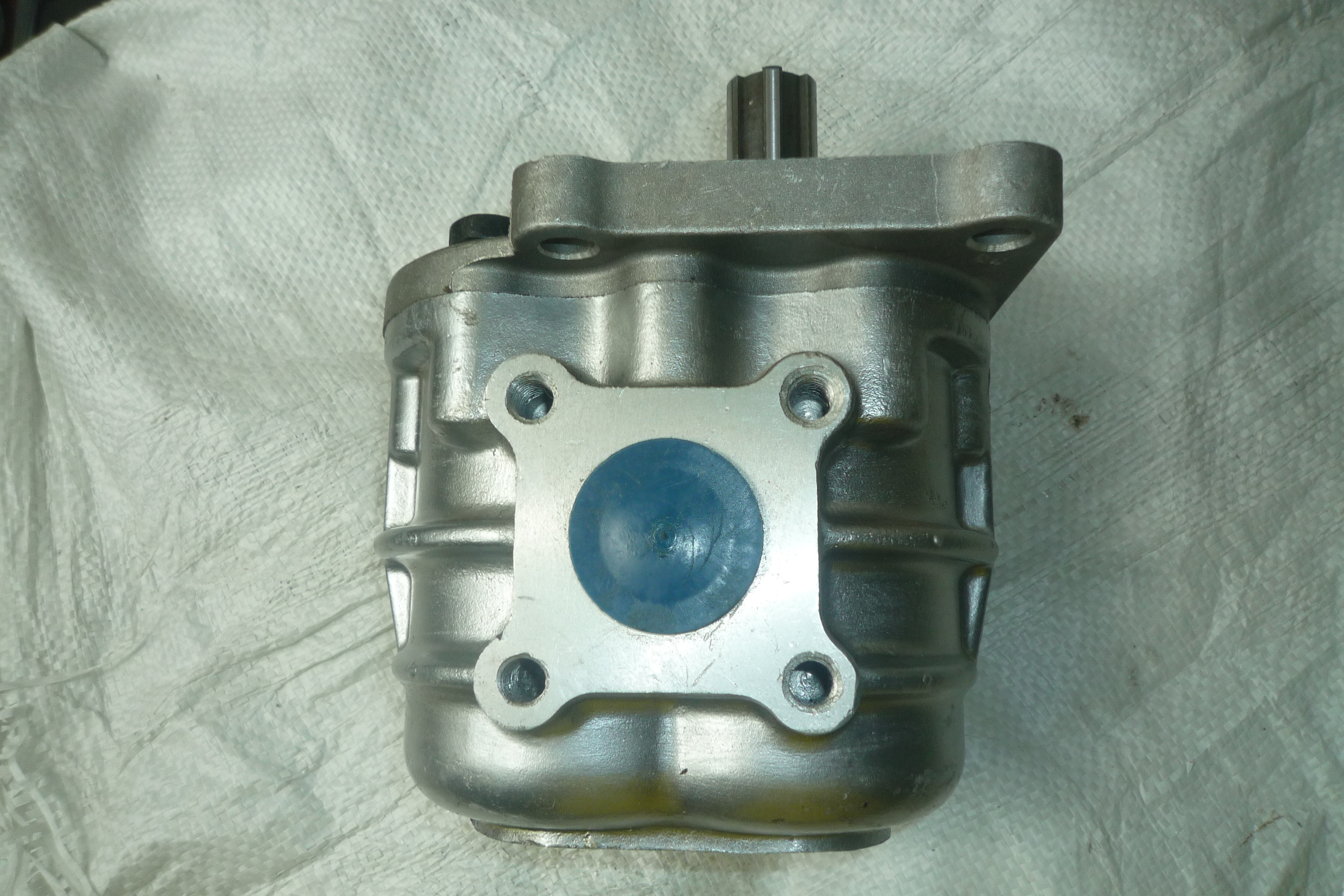 Gear pump