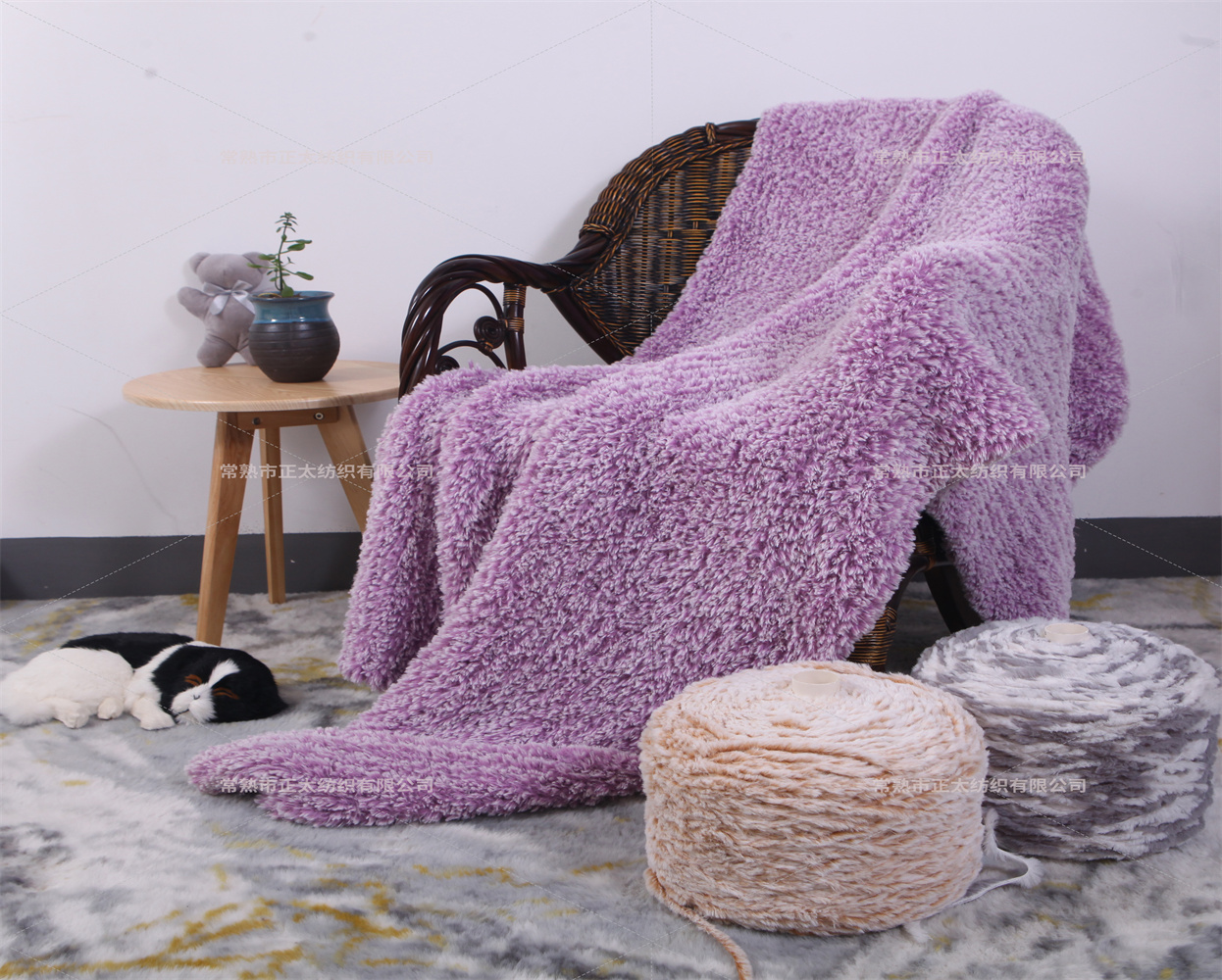 Woven blanket