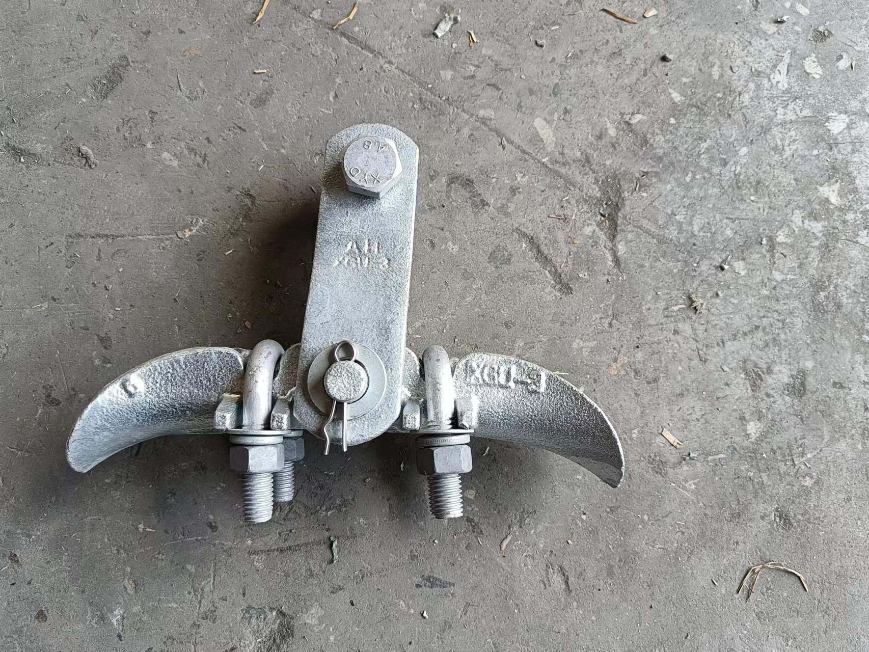 Suspension Clamp