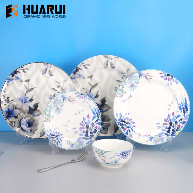 Pretty ceramic floral pattern dinner plate set