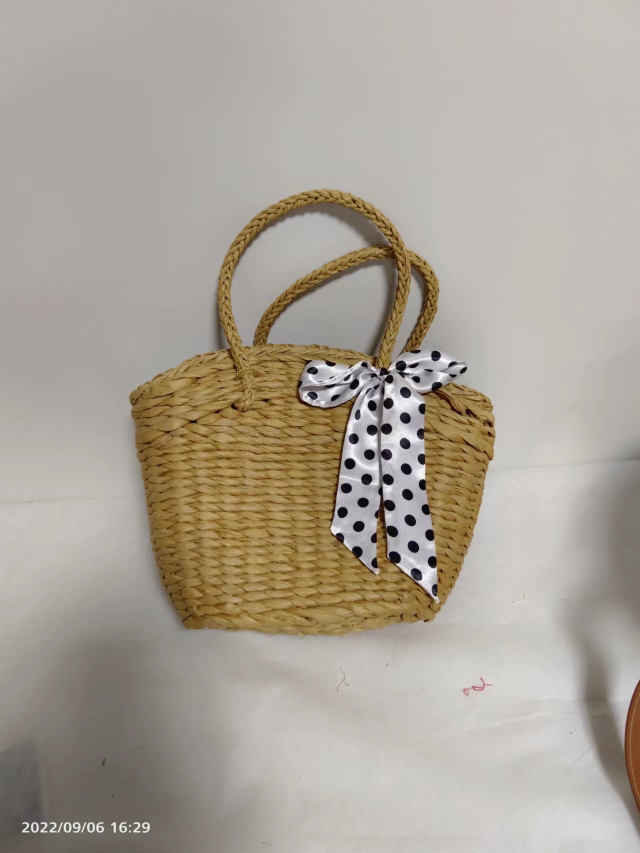 Straw bag