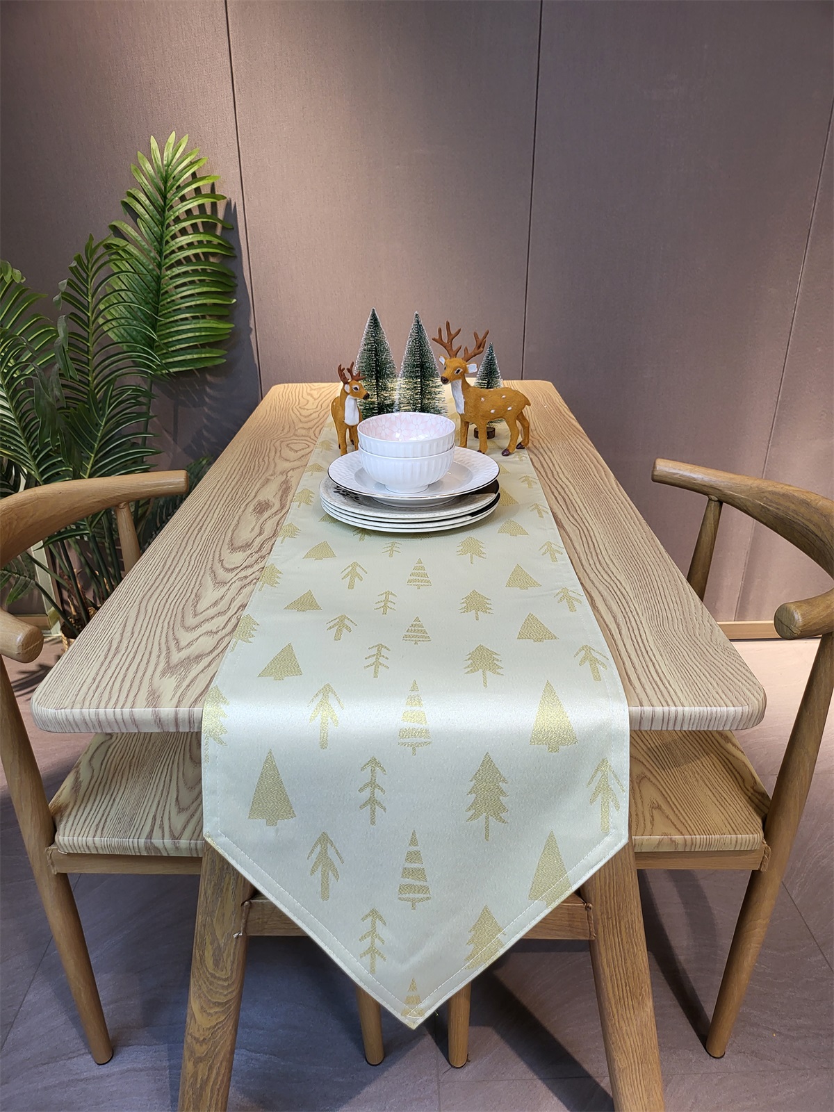 30%lurex And 70%polyester Table Runner