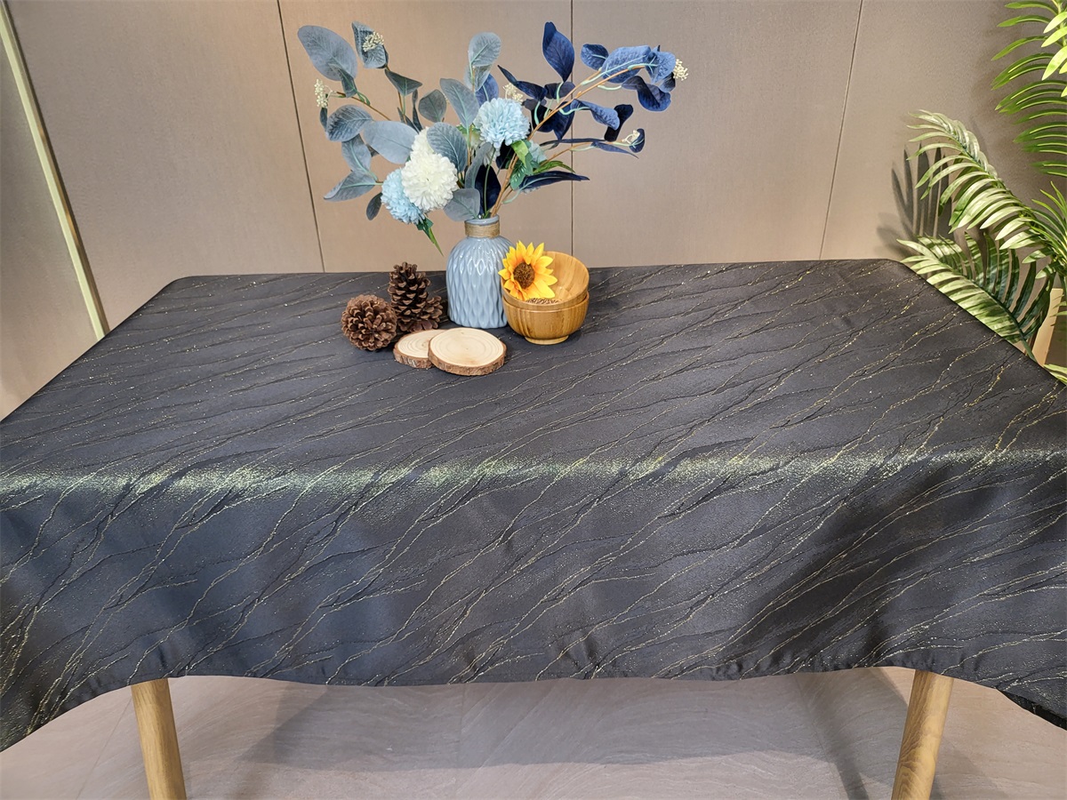 100%polyester tablecloth