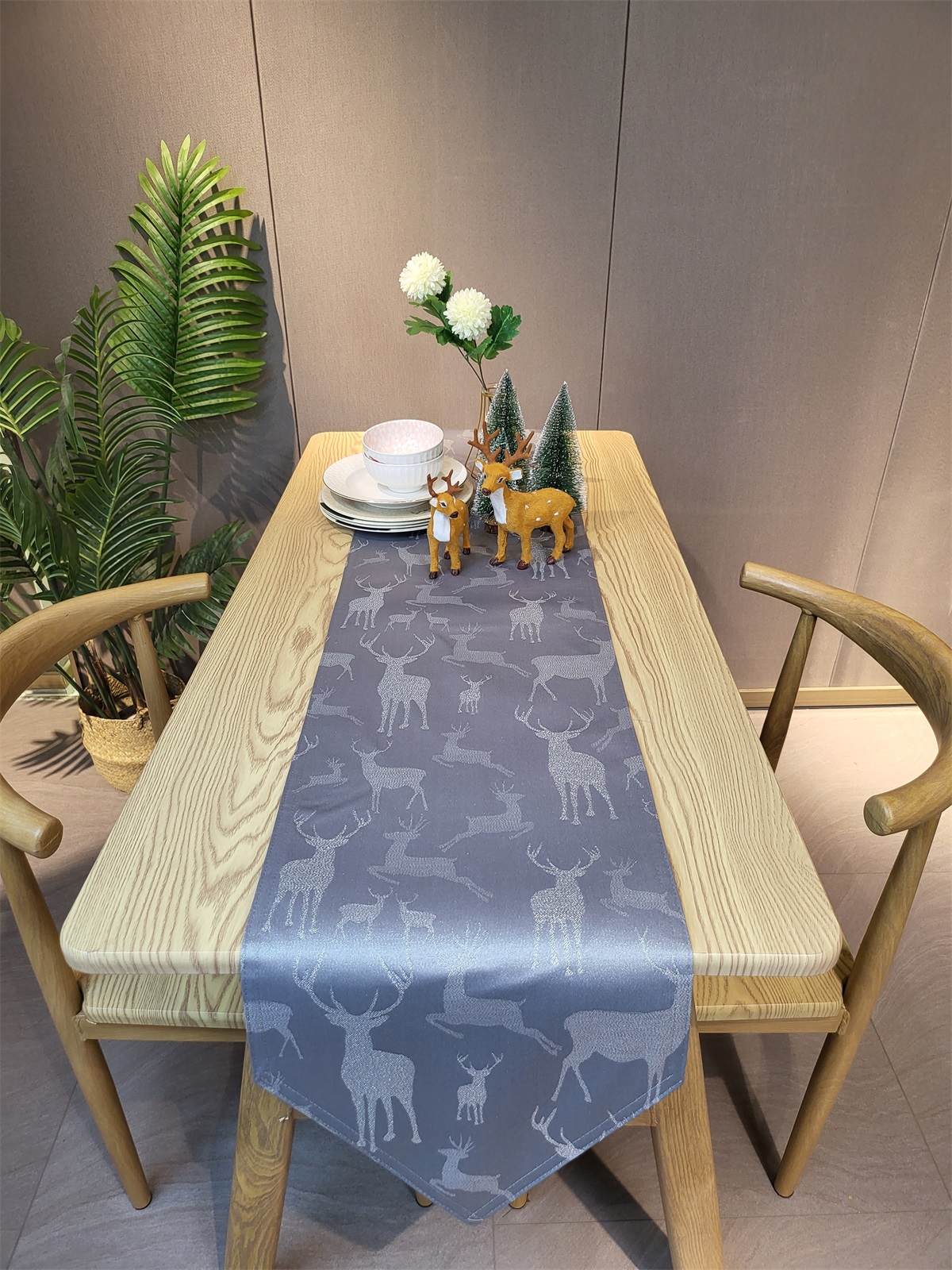 30%lurex And 70%polyester Table Runner