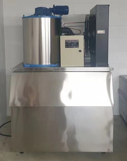 500kgs Flake Ice Maker For Display and Storage of Fish and Meat