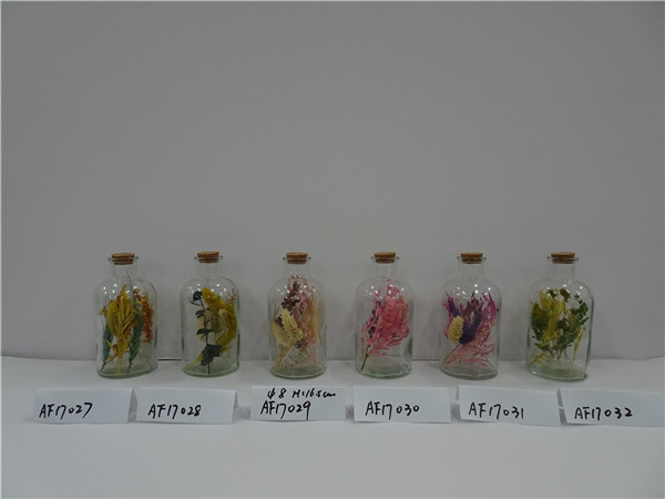 Glass Vase Inside With Dried Flowers Decoration