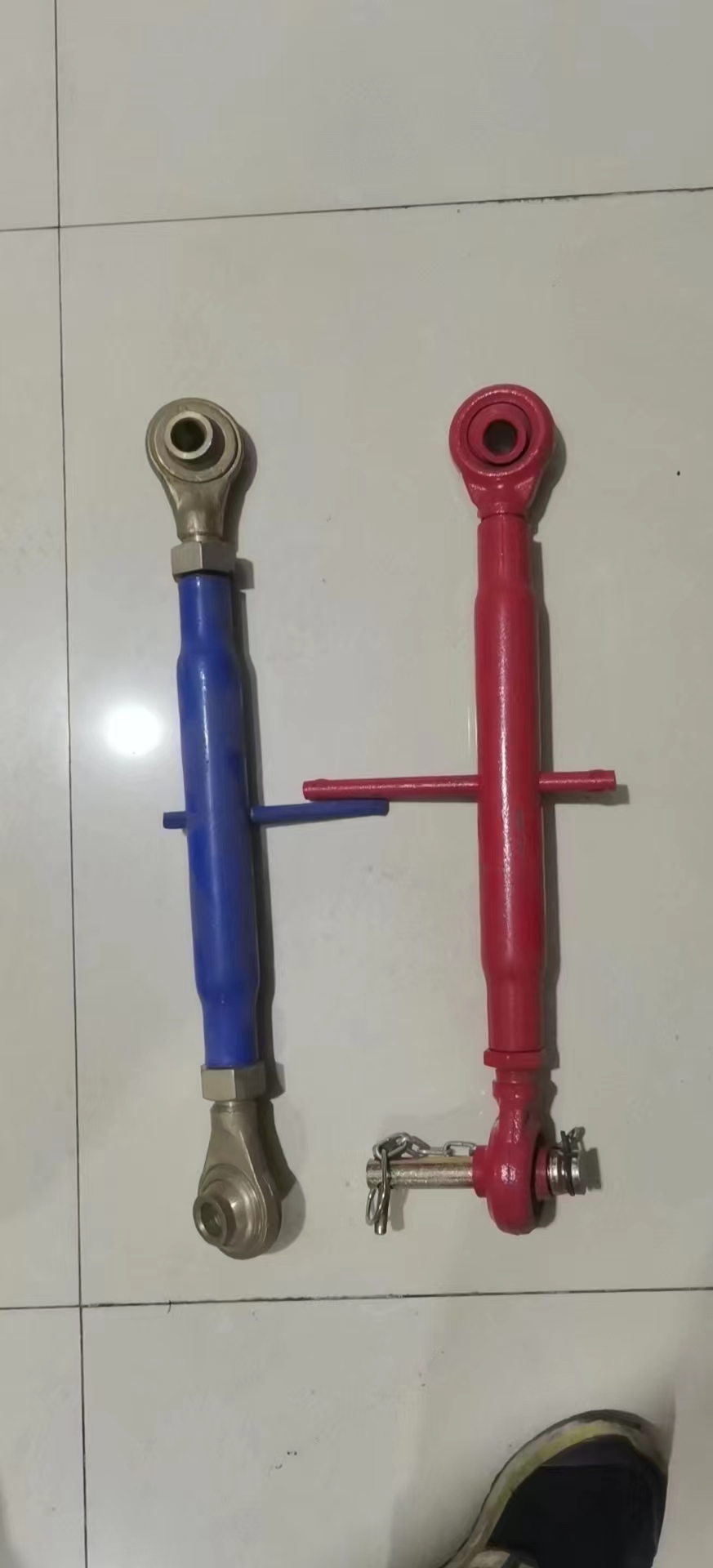 Pull rod