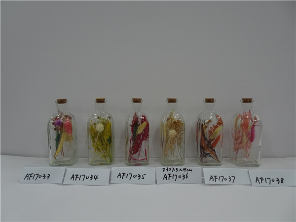 Glass Vase Inside With Dried Flowers Decoration