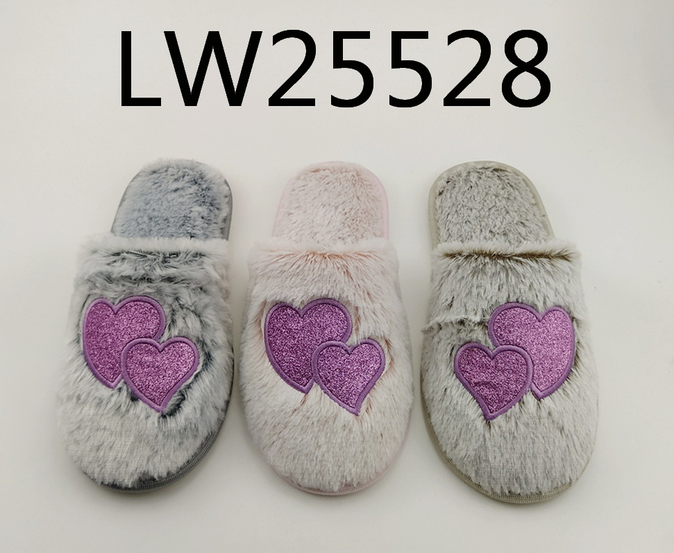 Indoor ladies slippers
