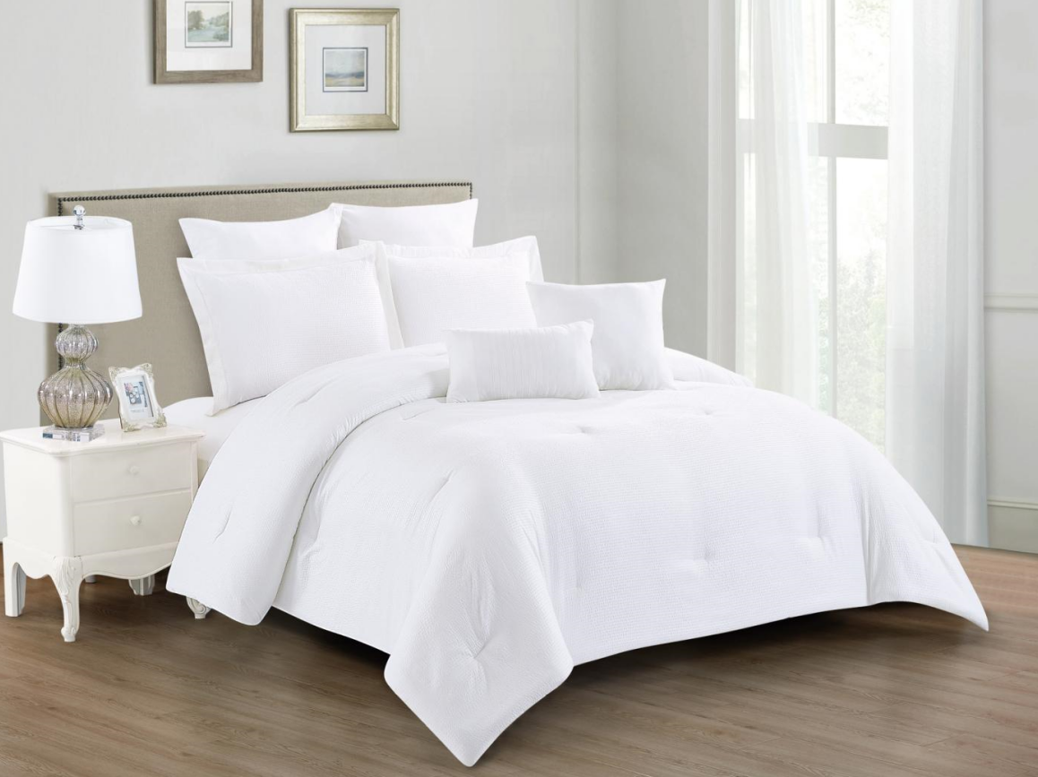 7pc Emboss Comforter Set bedding